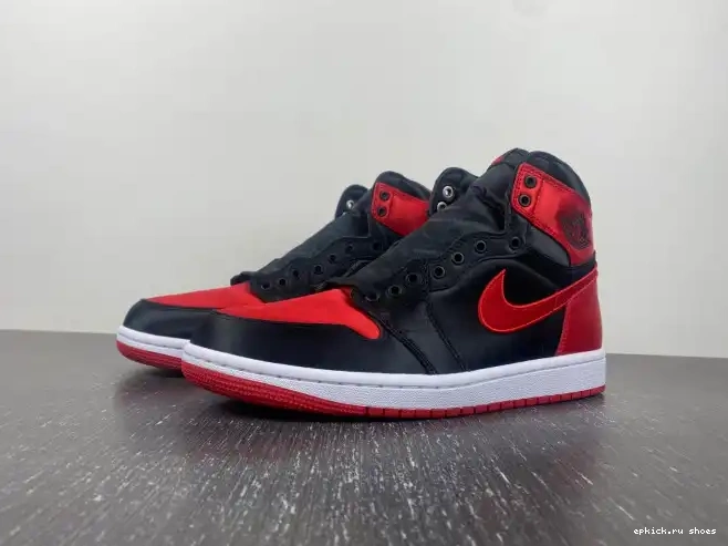 Jordan Air 1 Satin High FD4810-061 OG WMNS Bred 0430